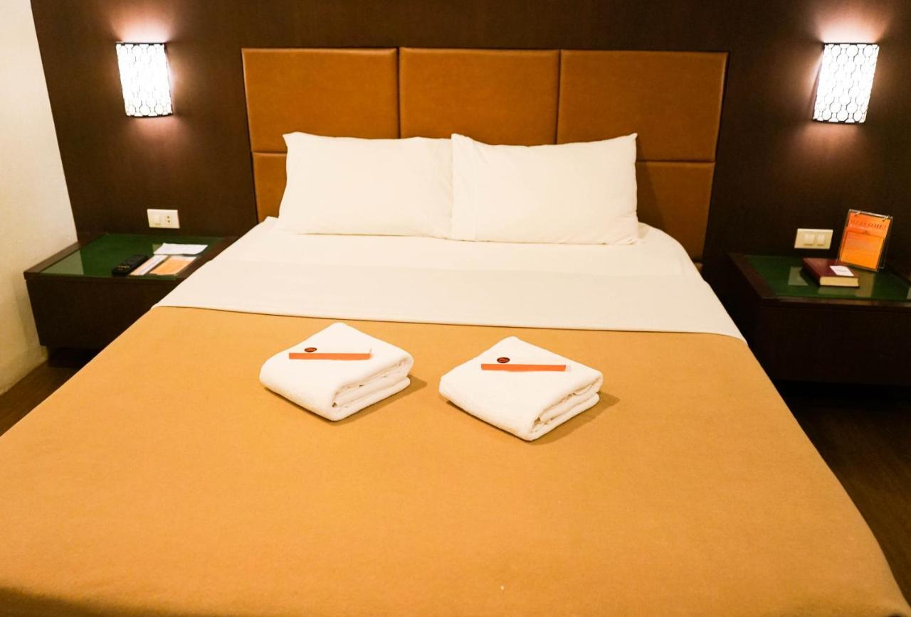Tacloban Plaza Hotel Ngoại thất bức ảnh