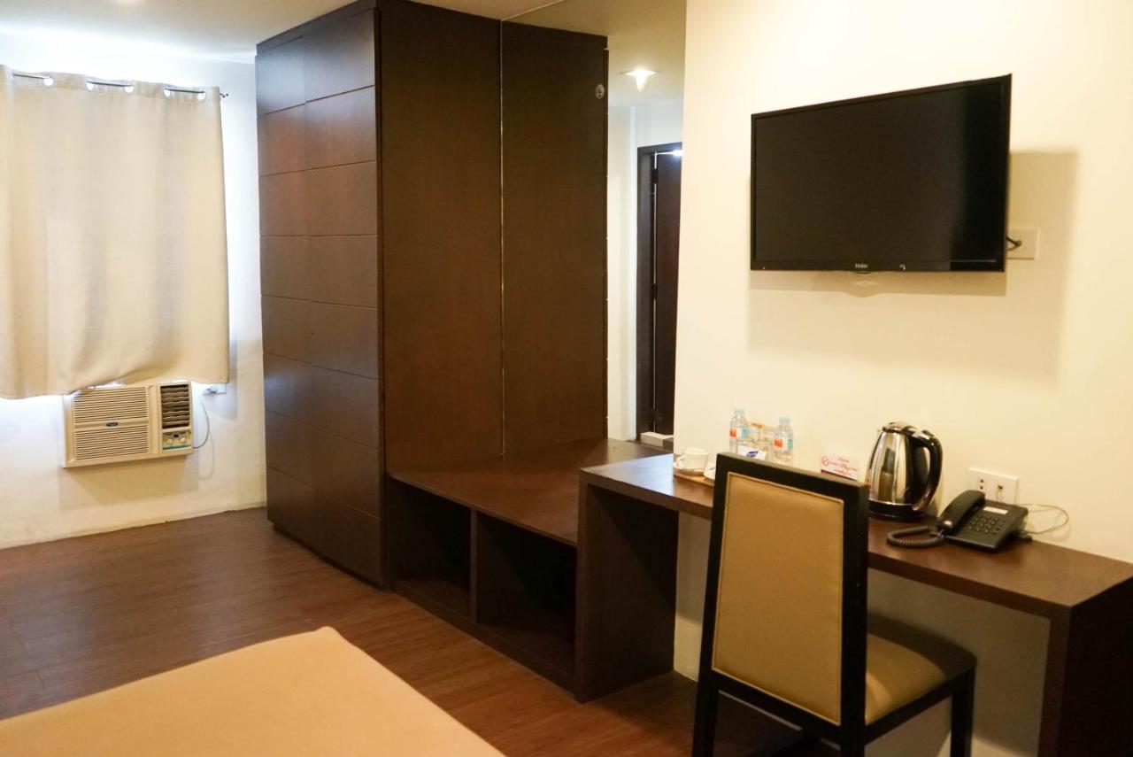 Tacloban Plaza Hotel Ngoại thất bức ảnh