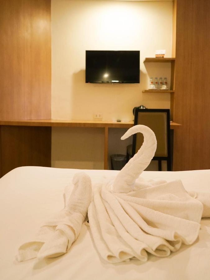 Tacloban Plaza Hotel Ngoại thất bức ảnh